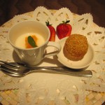 デザート（杏仁豆腐と胡麻だんご）